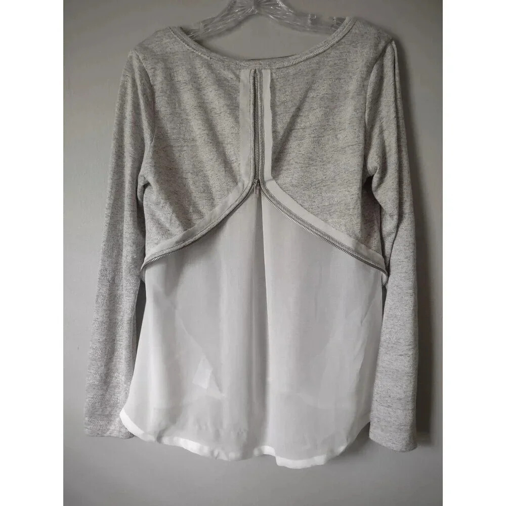 Miss Me Sz Medium Pull Over Long Sleeve Top Light Gray Sheer Back Panel Zipper